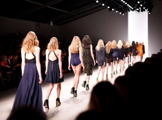 Fashion Industry's Mixed Response to Web 3.0